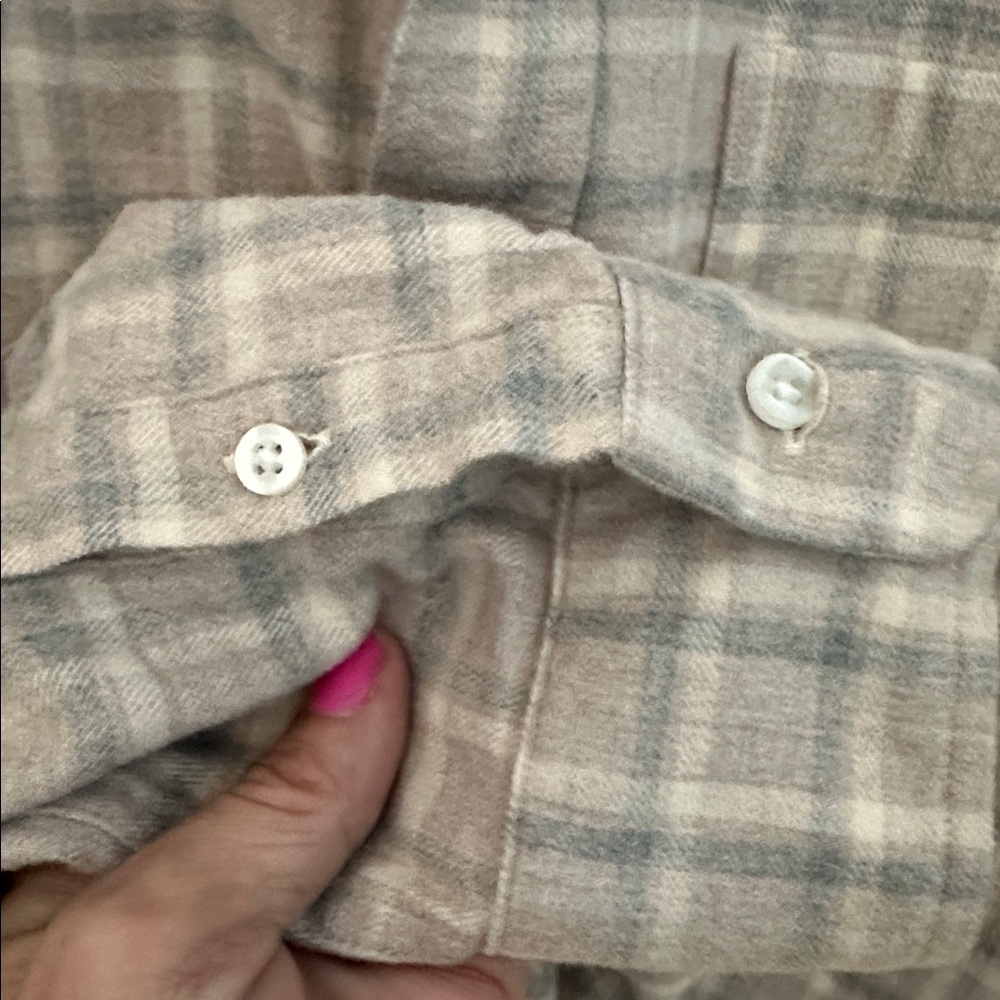 Frank & Eileen Eileen Relaxed Button-Up Shirt Small - Picture 6 of 10